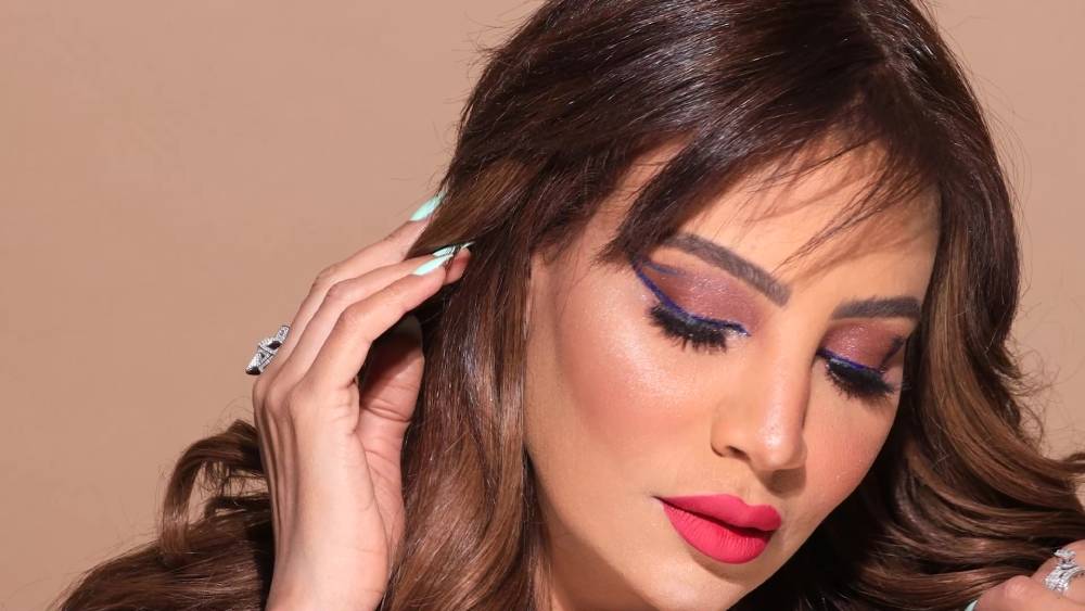 model Asma